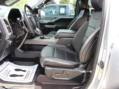 Used 2019 Ford F150 Raptor w/ Equipment Group 802A Luxury AWD/4WD image 8