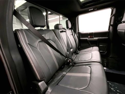 Used 2022 Ford F250 Platinum image 23