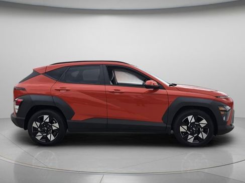 Certified 2024 Hyundai Kona SEL FWD image 4