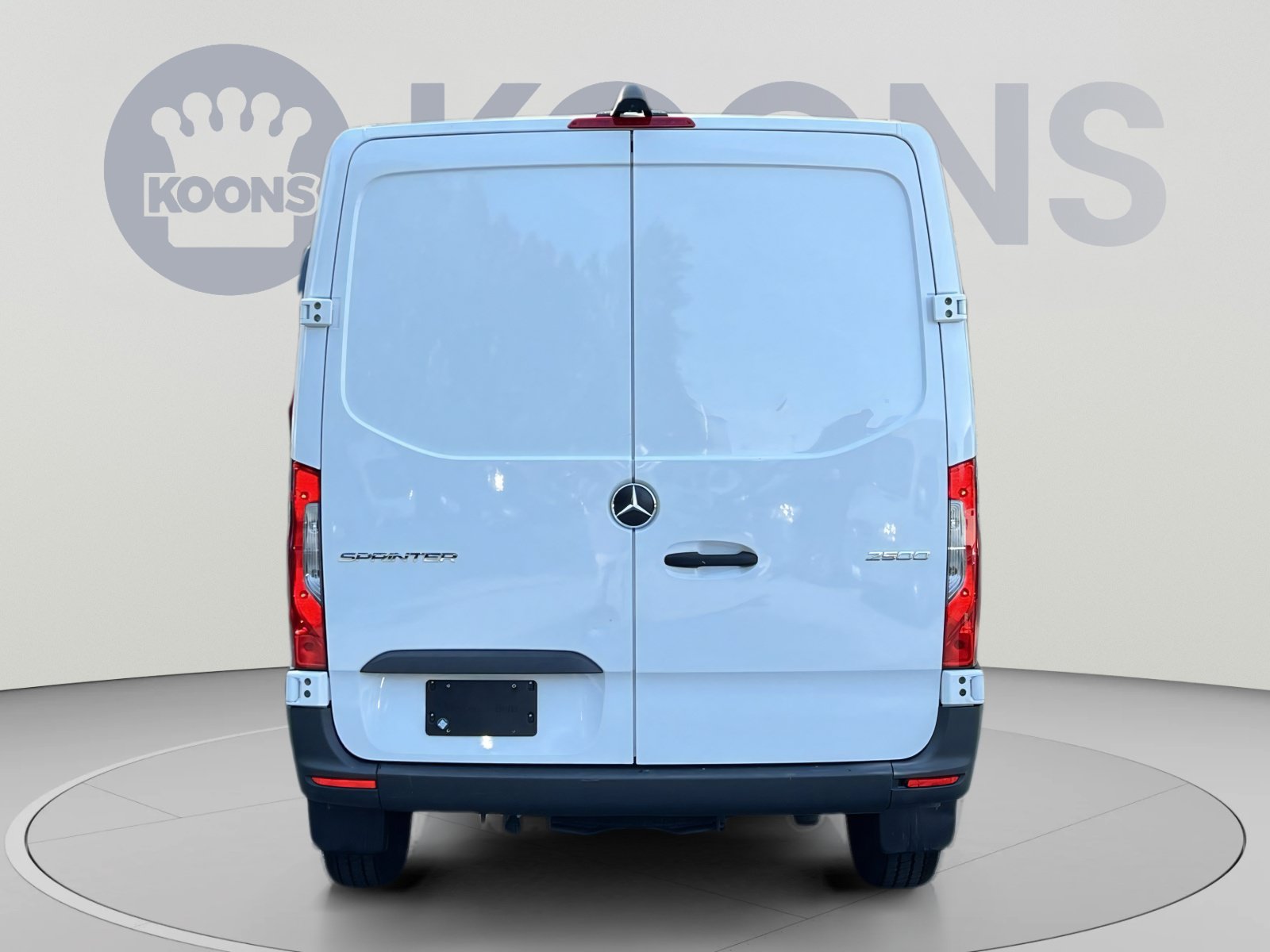 Used 2025 Mercedes-Benz Sprinter 2500 image 10