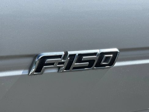 Used 2011 Ford F150 XLT w/ XLT Convenience Pkg RWD image 22