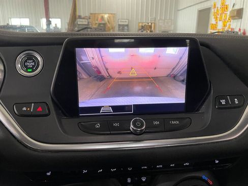 Used 2021 Chevrolet Blazer LT FWD image 13