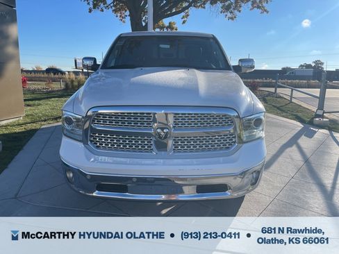 Used 2017 RAM 1500 Laramie w/ Convenience Group image 13