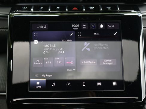 Used 2023 Jeep Grand Cherokee Altitude AWD/4WD image 16
