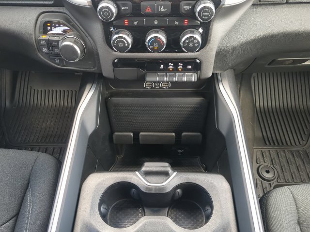 Used 2025 RAM 1500 Big Horn AWD/4WD image 20