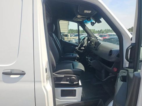 Used 2024 Mercedes-Benz Sprinter 3500 w/ Acoustic Package image 9