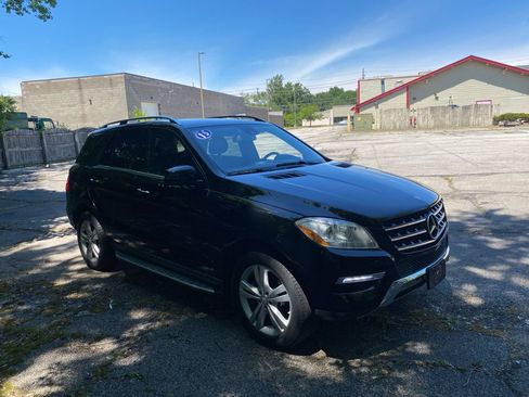 Used 2015 Mercedes-Benz ML 350 4MATIC image 7
