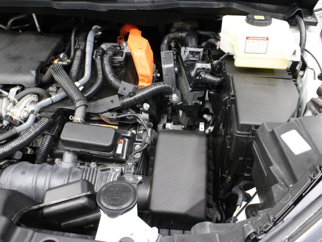 Used 2024 Toyota Sienna Limited AWD/4WD image 33