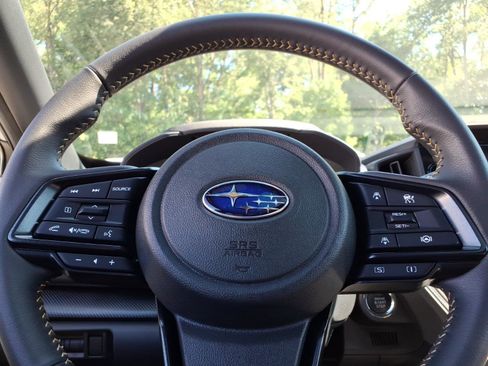 Used 2025 Subaru Crosstrek 2.5i Sport AWD/4WD image 26
