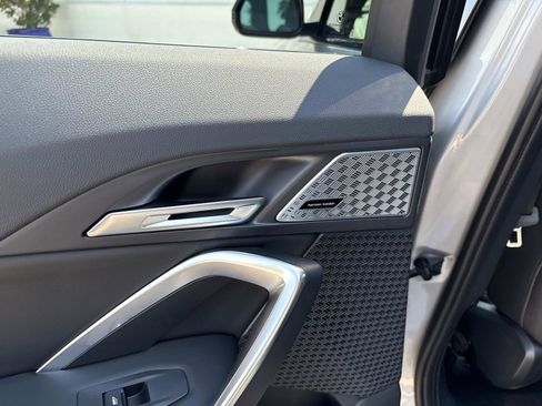 Used 2025 BMW X1 M35i image 11