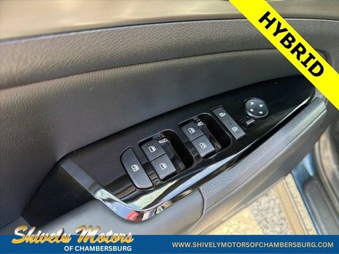 Used 2023 Kia Sportage EX image 18