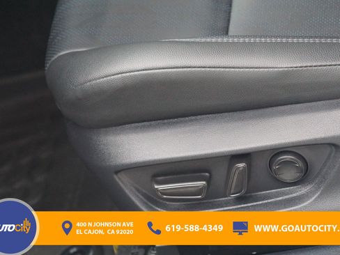 Used 2025 Toyota Camry XSE image 18