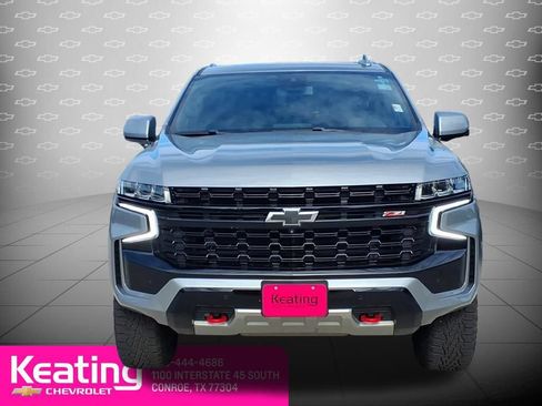 Used 2023 Chevrolet Suburban Z71 w/ Luxury Package AWD/4WD image 10