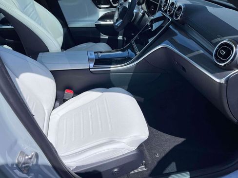 New 2026 Mercedes-Benz C 300 4MATIC Sedan image 21