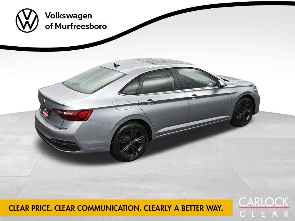 Used 2024 Volkswagen Jetta SE w/ Panoramic Sunroof Package FWD image 33