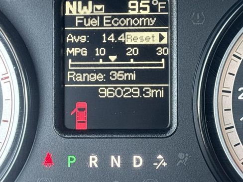 Used 2016 RAM 3500 Tradesman w/ Cold Weather Group image 31