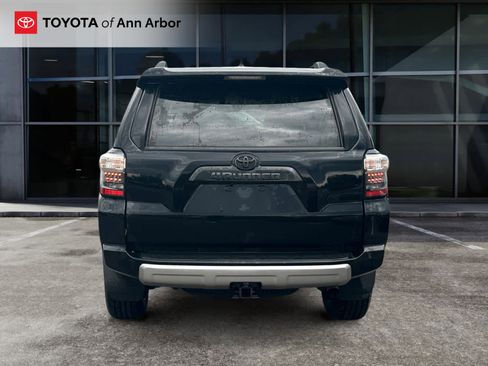 Used 2024 Toyota 4Runner TRD Off-Road Premium w/ Moonroof Package AWD/4WD image 3