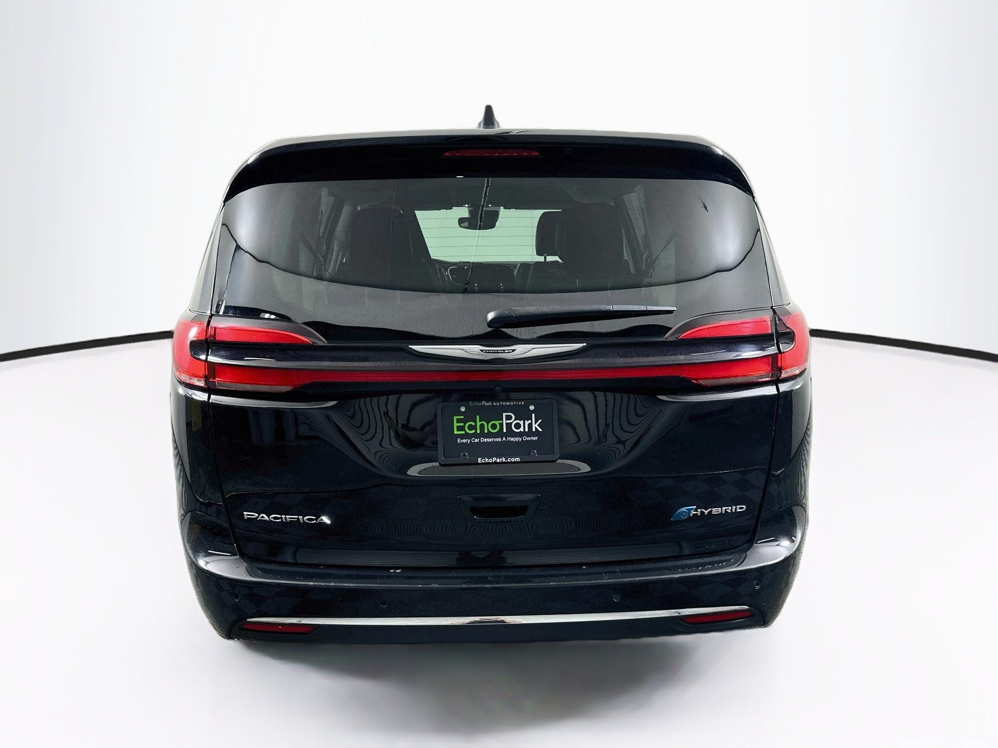 Used 2024 Chrysler Pacifica Limited FWD image 7