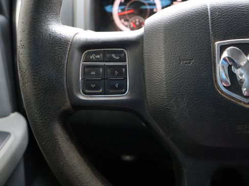 Used 2016 RAM 2500 SLT image 35