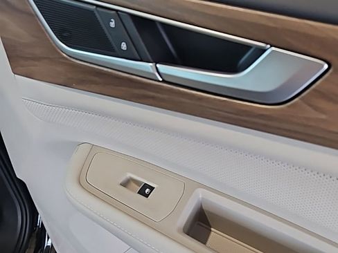 New 2026 Volkswagen Atlas SE AWD/4WD image 12