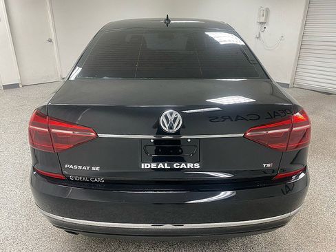 Used 2018 Volkswagen Passat 2.0T SE image 6