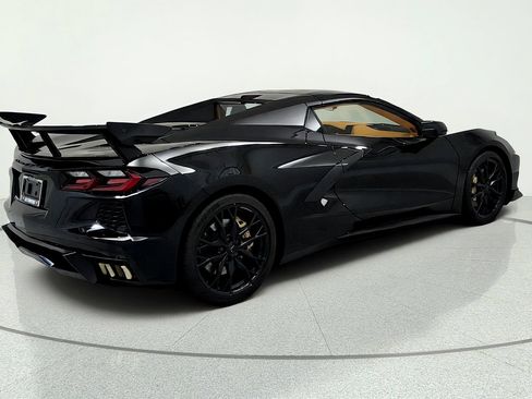 Certified 2023 Chevrolet Corvette Stingray Premium Conv w/ Z51 Performance Package RWD image 5