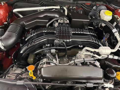 Used 2024 Subaru Crosstrek 2.0i Premium image 31