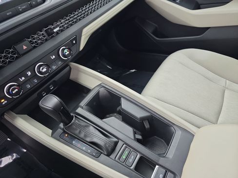Used 2023 Honda Accord EX image 22