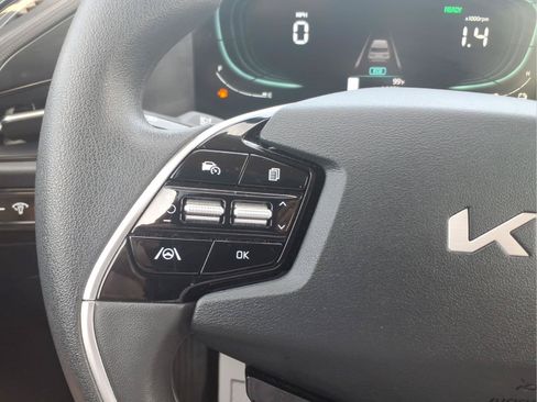 Used 2026 Kia Niro LX FWD image 21