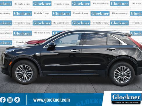 Used 2025 Cadillac XT4 Premium Luxury FWD image 10