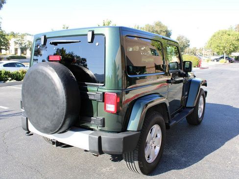 Used 2011 Jeep Wrangler Sahara w/ Connectivity Group AWD/4WD image 10