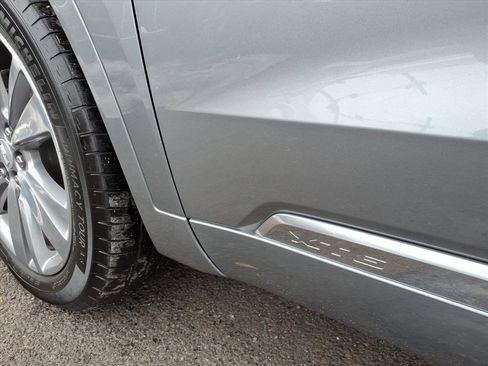 Certified 2024 Cadillac XT6 Premium Luxury w/ LPO, Floor Liner Package image 11