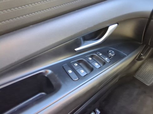 Certified 2023 Hyundai Elantra Blue image 32