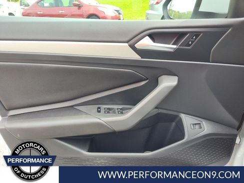 Used 2019 Volkswagen Jetta SE FWD image 10