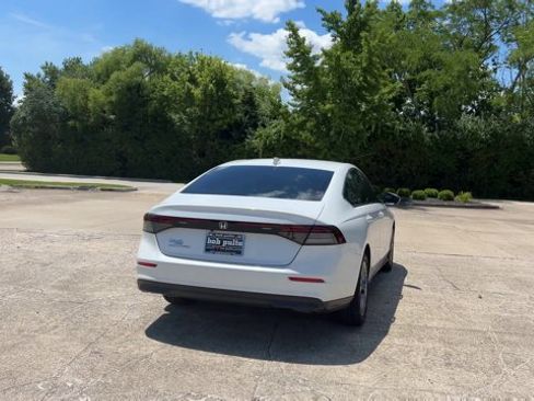 Used 2024 Honda Accord EX image 8