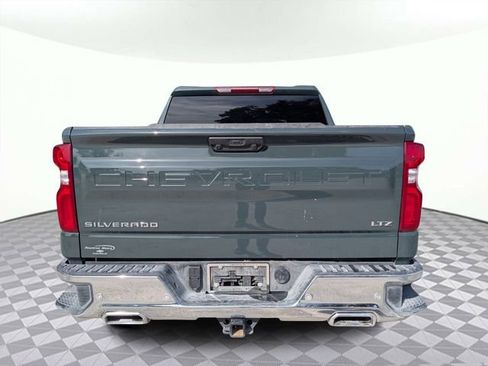 Used 2025 Chevrolet Silverado 1500 LTZ image 3