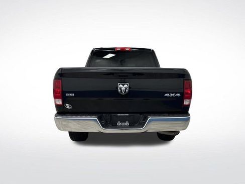 Used 2022 RAM 1500 Classic SLT image 11