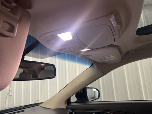 Used 2017 Lincoln MKX Reserve w/ Enhanced Security Package image 36