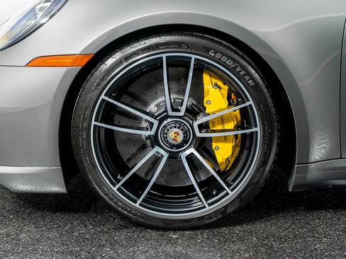 Used 2022 Porsche 911 Turbo S image 20