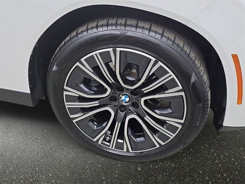 Used 2025 BMW X3 xDrive30i w/ Premium Package image 32