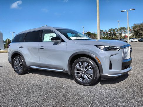 New 2026 INFINITI QX60 Luxe w/ Cargo Package image 3