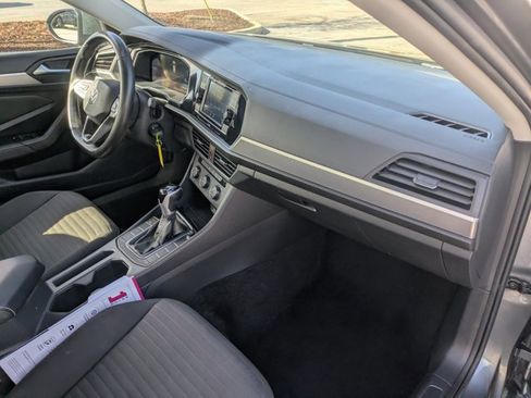 Used 2024 Volkswagen Jetta S image 19
