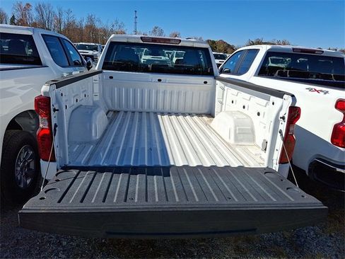 New 2024 Chevrolet Silverado 1500 W/T w/ WT Safety Package image 8