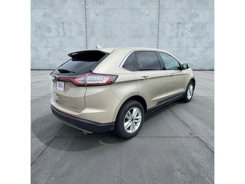 Used 2017 Ford Edge SEL w/ Equipment Group 201A image 3