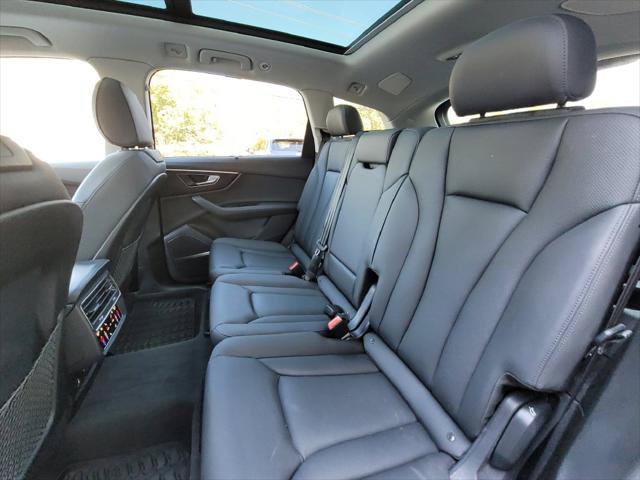 Used 2023 Audi Q7 3.0T Premium Plus w/ Premium Plus Package AWD/4WD image 16