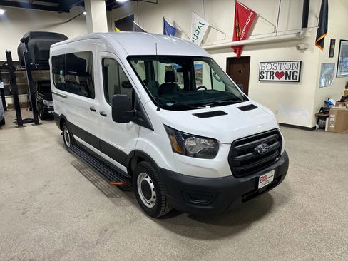Used 2020 Ford Transit 150 Medium Roof image 6