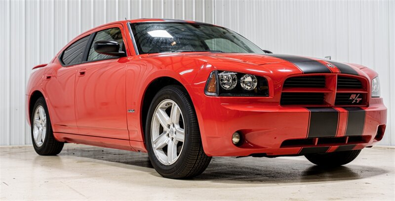 Used 2008 Dodge Charger SE RWD image 1
