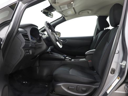 Used 2024 Nissan Leaf SV Plus image 23