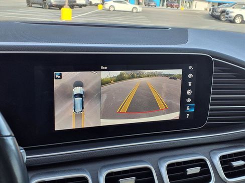 Used 2021 Mercedes-Benz GLE 350 image 9