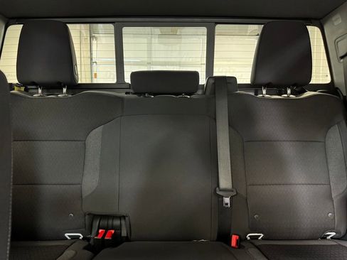 New 2026 GMC Sierra 1500 SLE w/ Preferred Package image 15